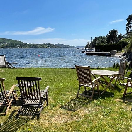 Leilighet Ved Sjoen Med Strand Porsgrunn Exterior foto