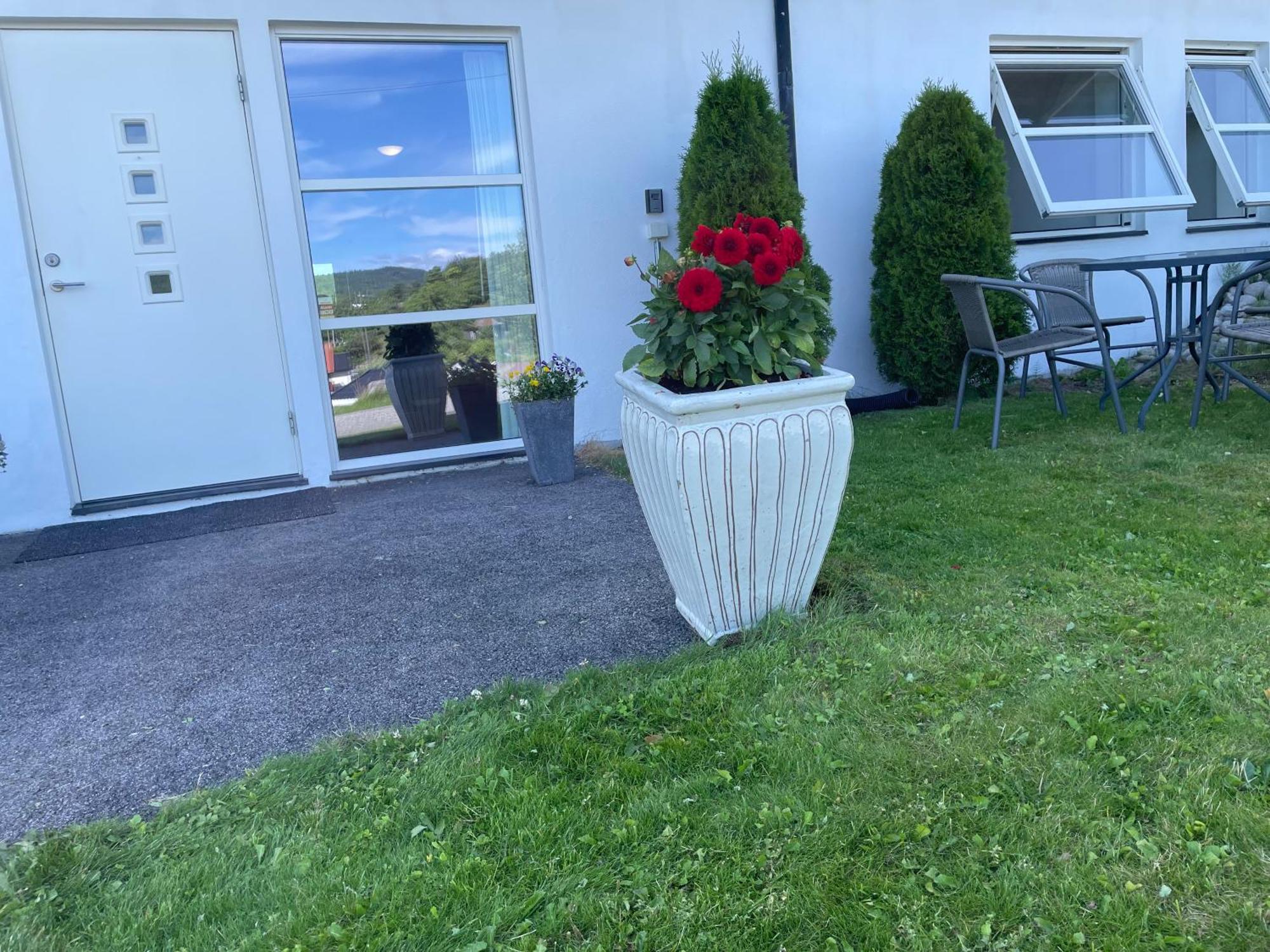 Leilighet Ved Sjoen Med Strand Porsgrunn Exterior foto